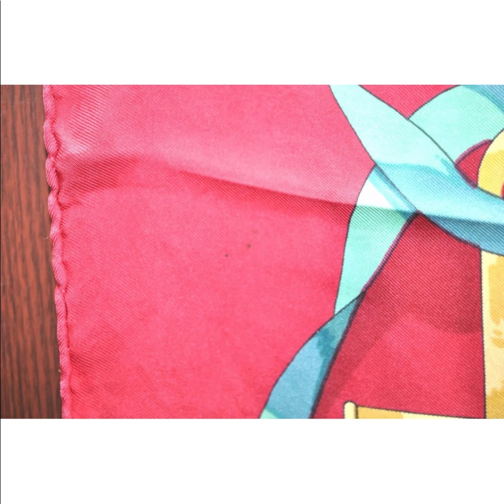 Authentic HERMES Carre 90 Scarf "FERRONNERIE" Silk Red F3516 - Picture 13 of 16